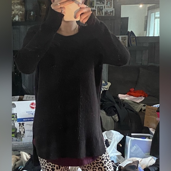 Athelta | Black Wool long length sweater | size Medium - Picture 8 of 9